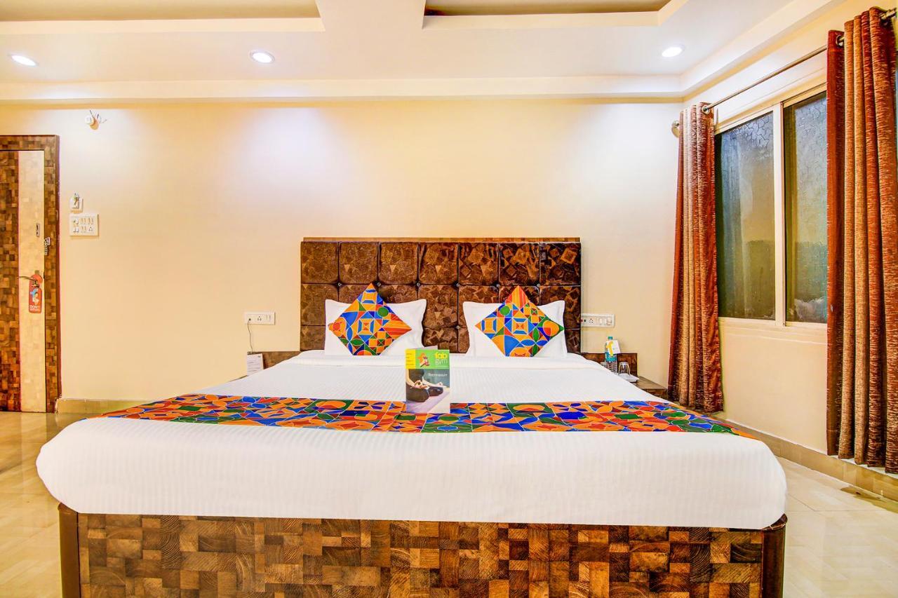 โอโย 4126 C T พาเลซ Hotel โบปาล ภายนอก รูปภาพ