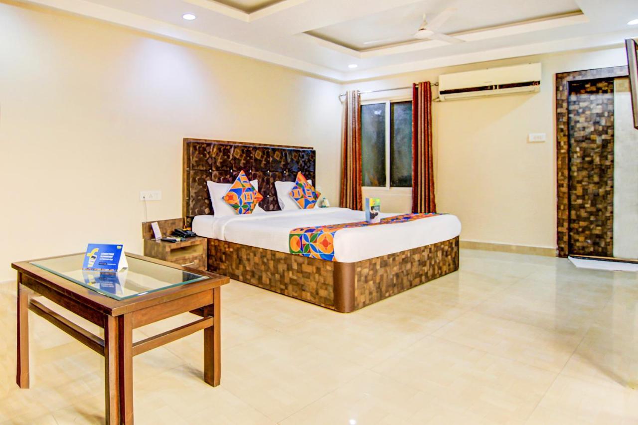 โอโย 4126 C T พาเลซ Hotel โบปาล ภายนอก รูปภาพ